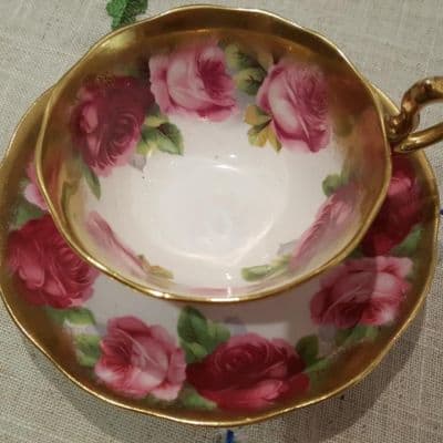 /mark_images/RoyalAlbert/Royal_Albert_Rose_cup.jpg