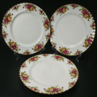 Old country roses plates