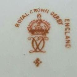 /mark_images/RoyalCrownDerby/Royal-Crown-Derby-1903.jpg