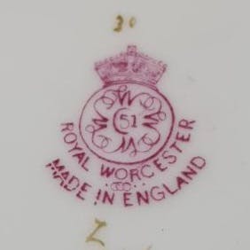 /mark_images/RoyalWorcester/Royal-Worcester-1935.jpg