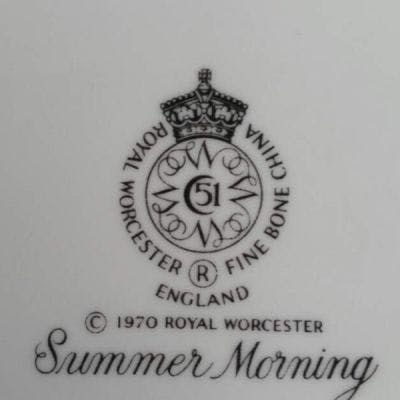 /mark_images/RoyalWorcester/Royal-Worcester-1970.jpg